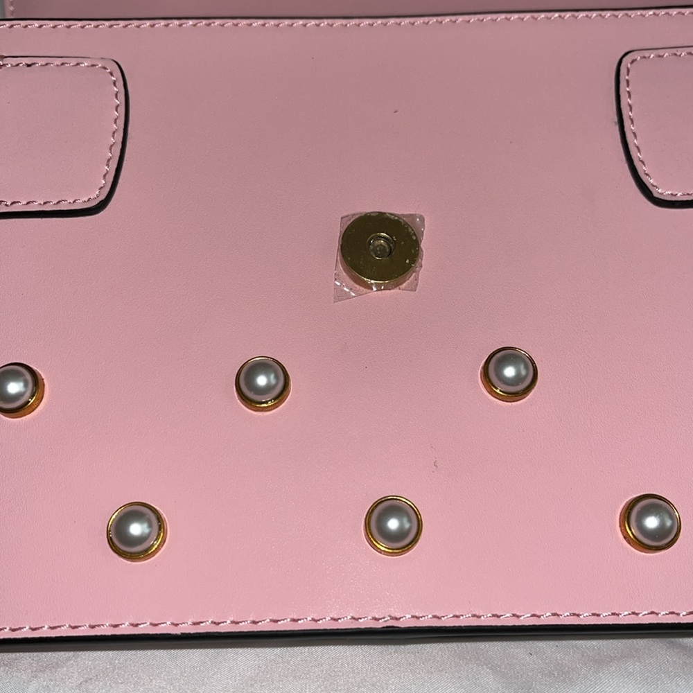 Gucci Calfskin Pearl Bee Broadway Mini Shoulder Bag - Picture 11 of 15